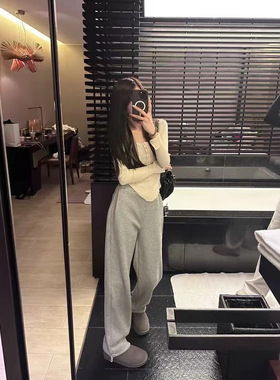 灰色东北加绒卫裤女春秋冬季羊羔毛绒裤子加厚运动棉裤哈尔滨穿搭