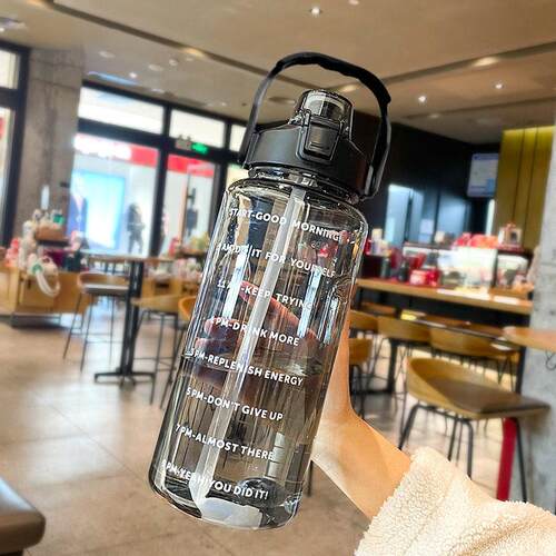 2L便携式水瓶大容量塑料吸管水