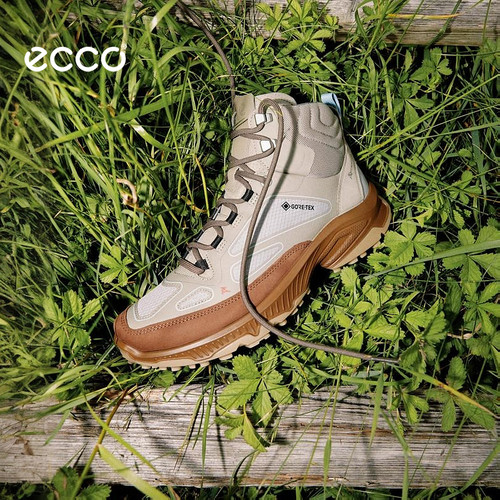ECCOXNRL联名防水高帮徒步鞋