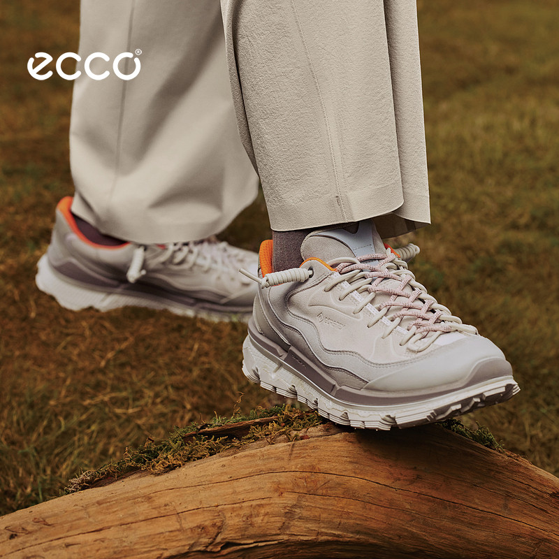 ECCO&times;白山联名系列 防水运动女款越野跑鞋健步BIOM2.2TRL842453