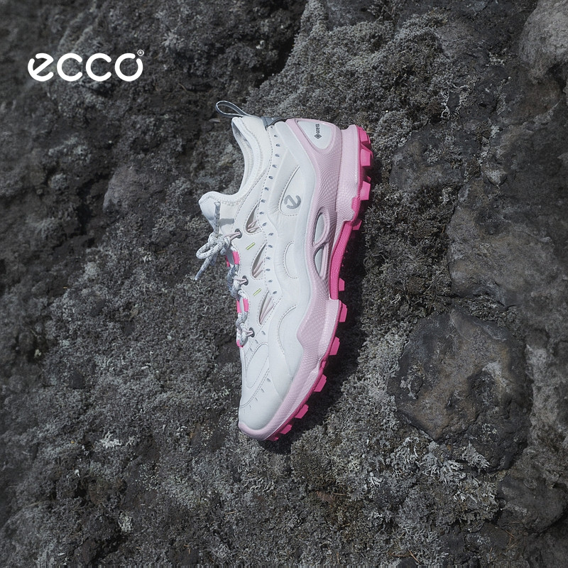 ECCO&times;白山联名系列 轻便户外越野跑鞋运动女健步BIOMC踪迹810723