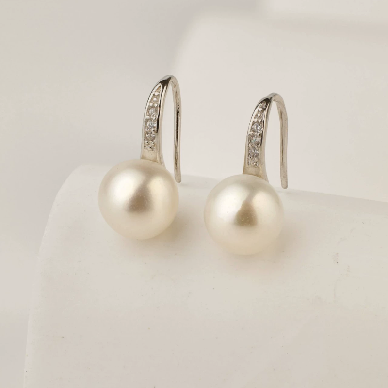 凌溪珠宝｜花托单钻珍珠耳环诸暨天然淡水珍珠通勤职场百搭