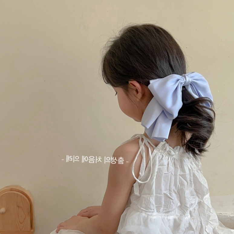 高级感缎面儿童蝴蝶结发夹