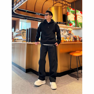 开云男装冬季拼接百搭时尚加绒加厚潮流纯色宽松男女同款休闲套装