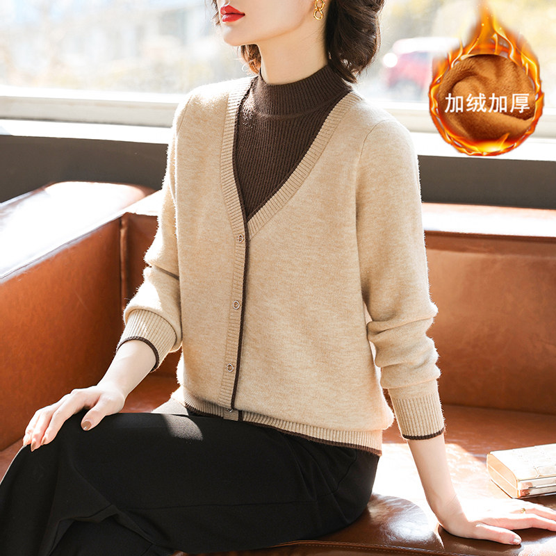 妈妈秋冬装半高领打底衫减龄毛衣中老年女装洋气针织加绒加厚上衣