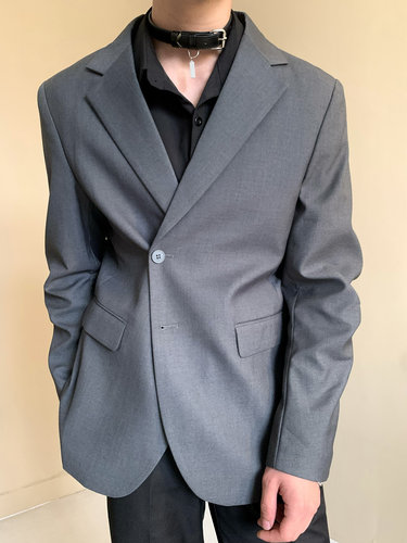 美式复古高级感垫肩灰色西装外套英伦日系制服正装氛围感休闲西服
