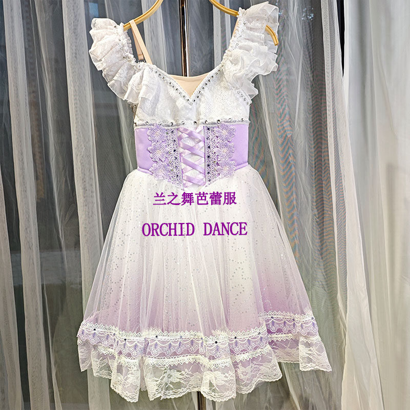 吉赛尔关不住的女儿定制比赛服