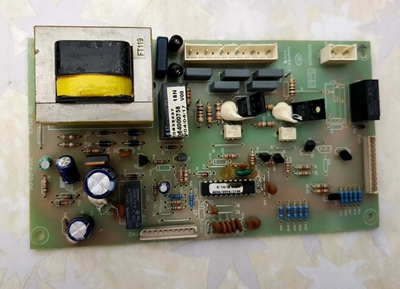 海尔冰箱电源板0064000758