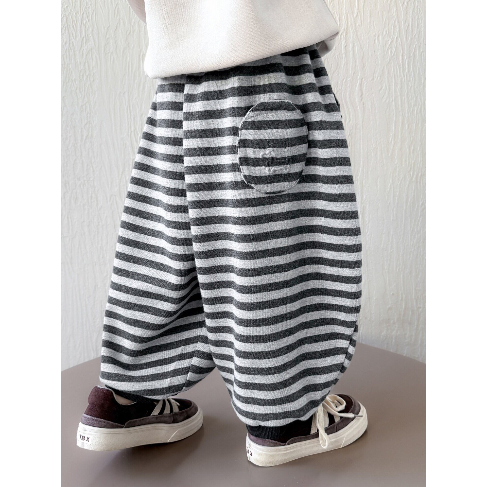 男童裤子春秋款儿童条纹宽松卫裤2026春季新款束脚裤休闲运动长裤