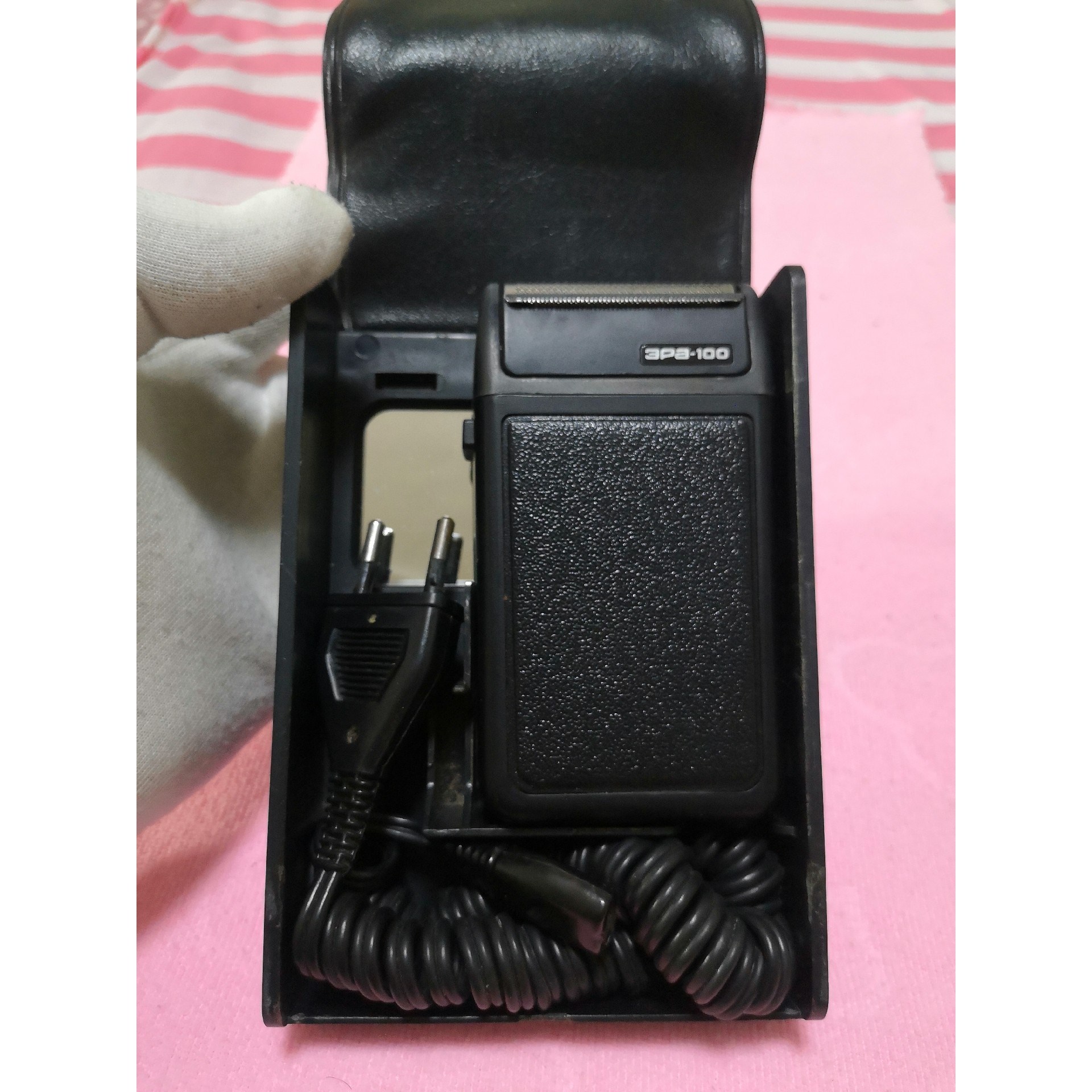 原装进口剃须刀,原装进口提取刀,直接插电的动力强劲,物品超好