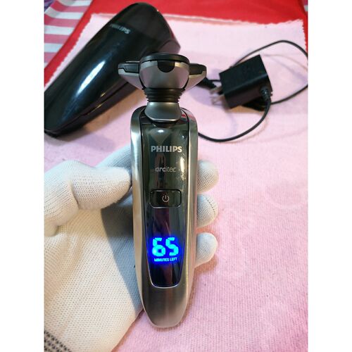 剃须刀1090,荷兰原装制造,激光打孔刀网,三环自动研
