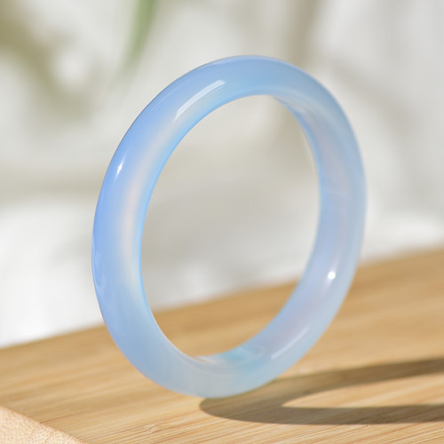 蓝色土耳其高冰天空蓝玉髓手镯女