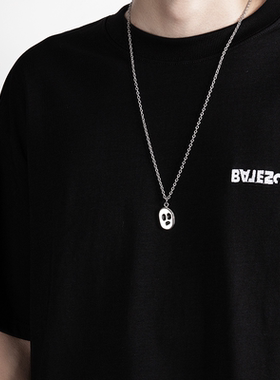 日韩幽灵鬼钛钢不掉色项链男潮ins嘻哈个小众设计吊坠男毛衣链