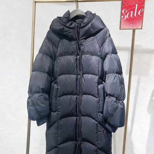 冬季新款百搭中长款羽绒服