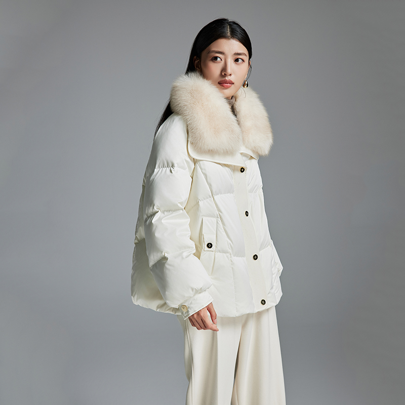 可拆卸狐狸毛领羽绒服女款2025新款小个子高级感加厚毛呢拼接外套