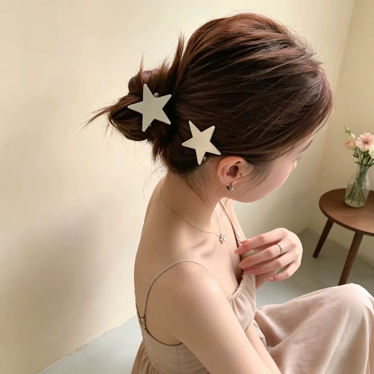 韩系银色星星发夹女2026新款边夹侧边高级感五角星刘海碎发夹头饰图片
