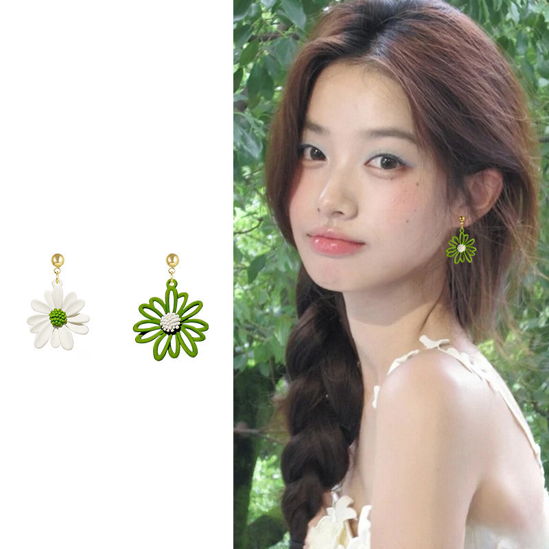 925银针不对称花朵耳环女高级感独特漂亮耳钉夏季海边度假风耳饰图片