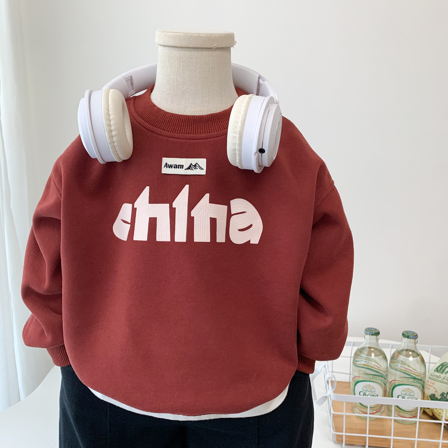 男童洋气红色卫衣春秋笑脸打底衫