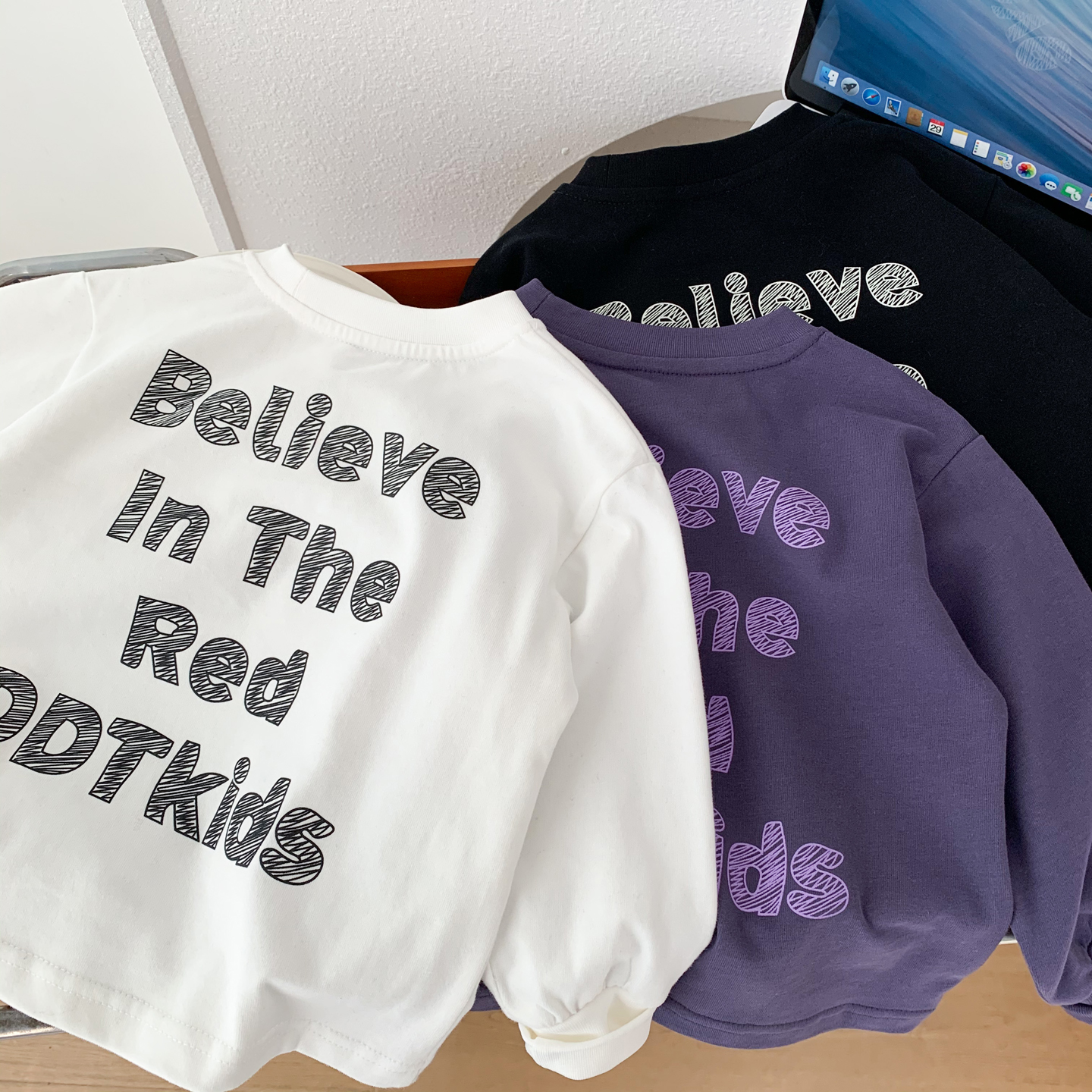 中小童时尚字母长袖T恤磨毛打底T