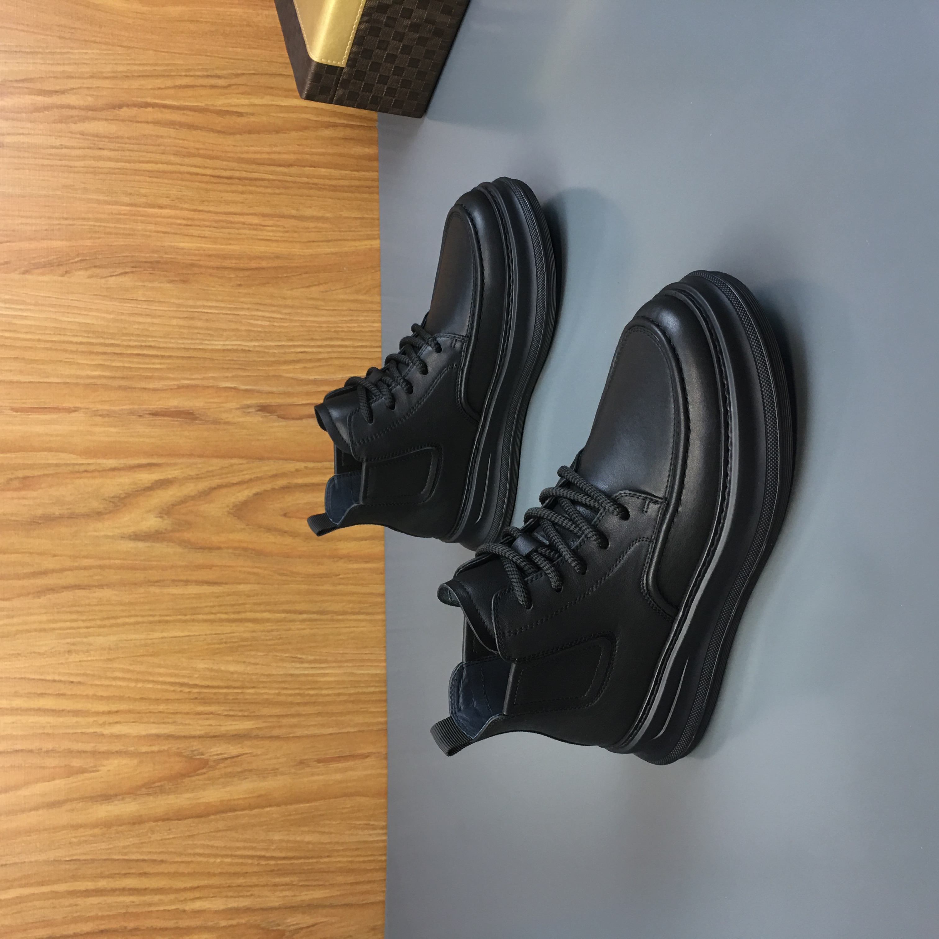 秋冬季男士保暖黑色厚底高帮靴子