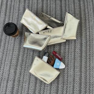 稀罕外单货~出韩国！软皮化妆包洗漱收纳包便携手拿包零钱包女包