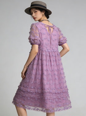 2010法式温柔风紫色立体花朵连衣裙女泡泡袖收腰显瘦中长款