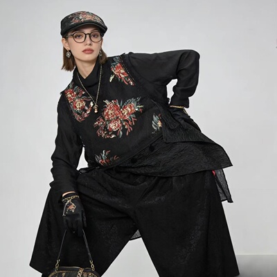 8715春季新款提花拼接圆领高端时尚马甲