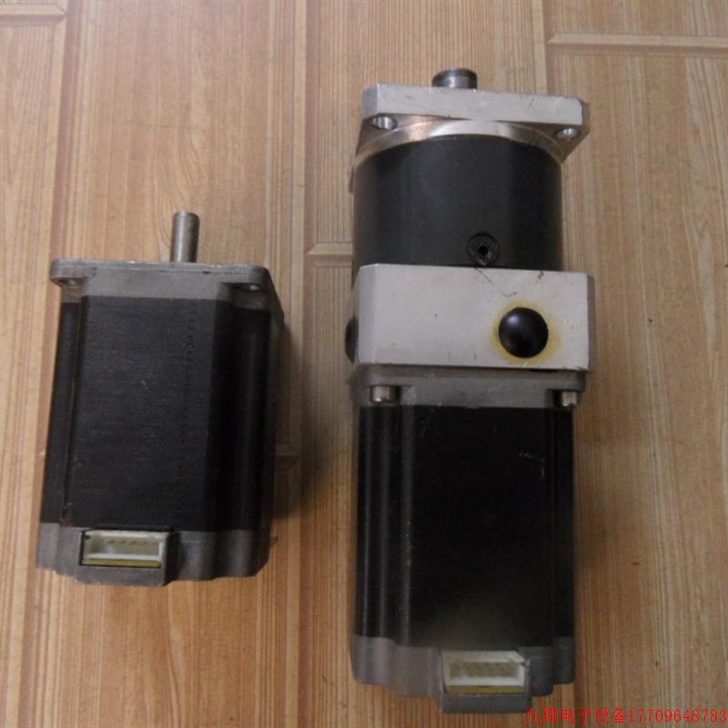 拍前询价:信浓SHINANO两相步进电机Y07-59D1-17151 DC3A 原装日