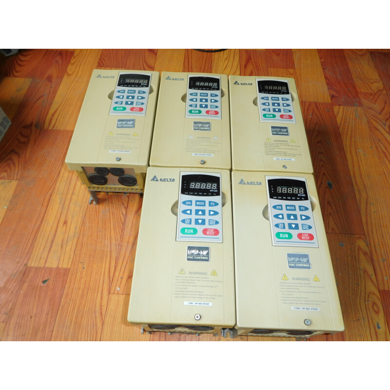 拍前询价：二手 原装拆机台达V系列1.5KW变频器VFD015V43A-2实物