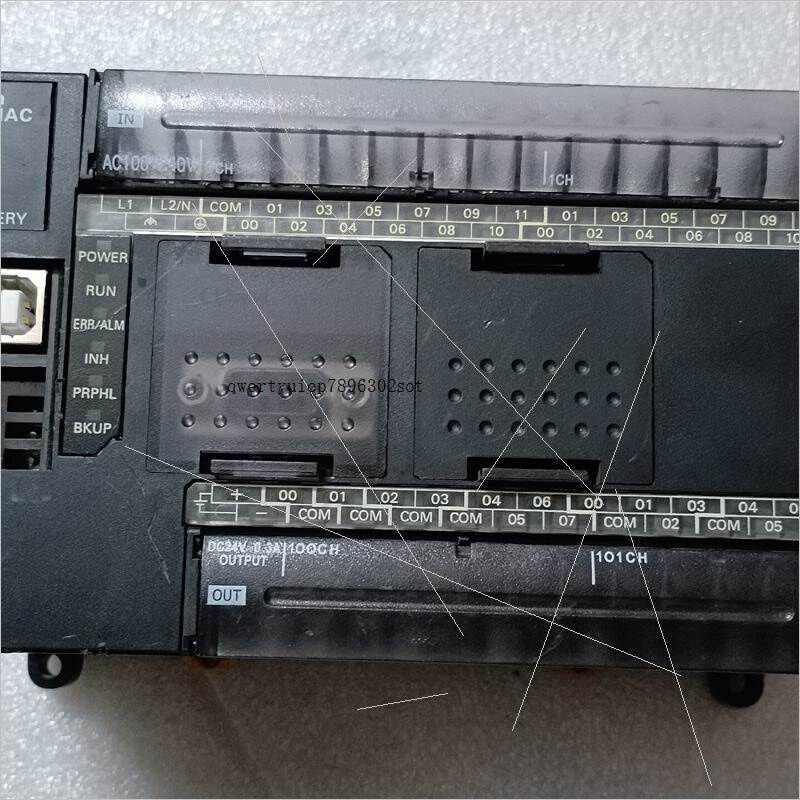 拍前询价：plc模块CP1E-N40DR-A,成色实拍,缺少部分