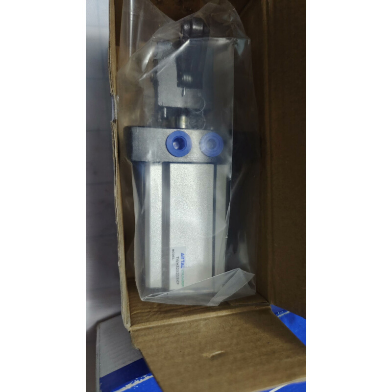 拍前询价：亚德客阻挡气缸TWH32*20SKF实物拍摄全新原装拍前请询