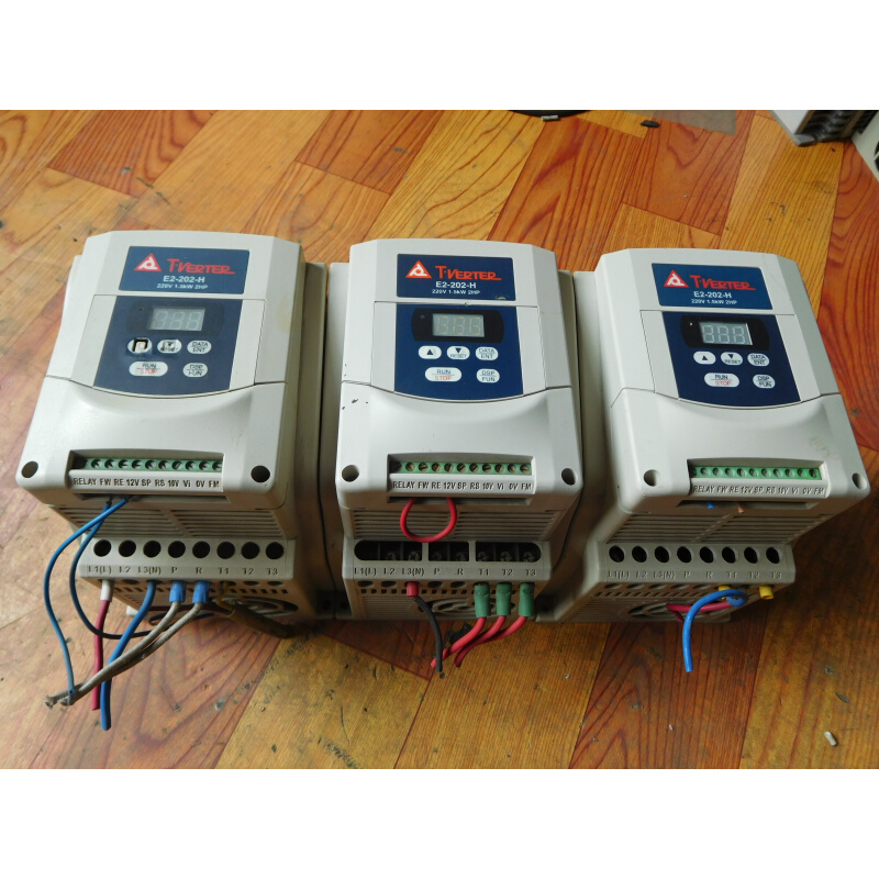 拍前询价：二手 台安变频器E2-202-H 1.5KW 220V 实物图询价