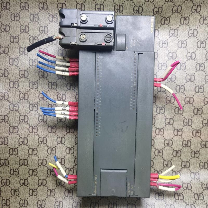 拍前询价：6ES7 216-2BD22-0XB0PLC 二手包质