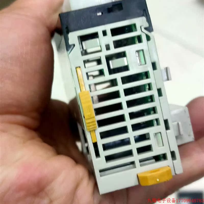 拍前询价:CJ1W-SCU41-V1有一个,全新正品没包装,包顺丰36