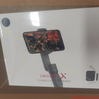 拍前询价:智云SMOOTH X稳定器手机防抖手持云台(全新的未拆封)