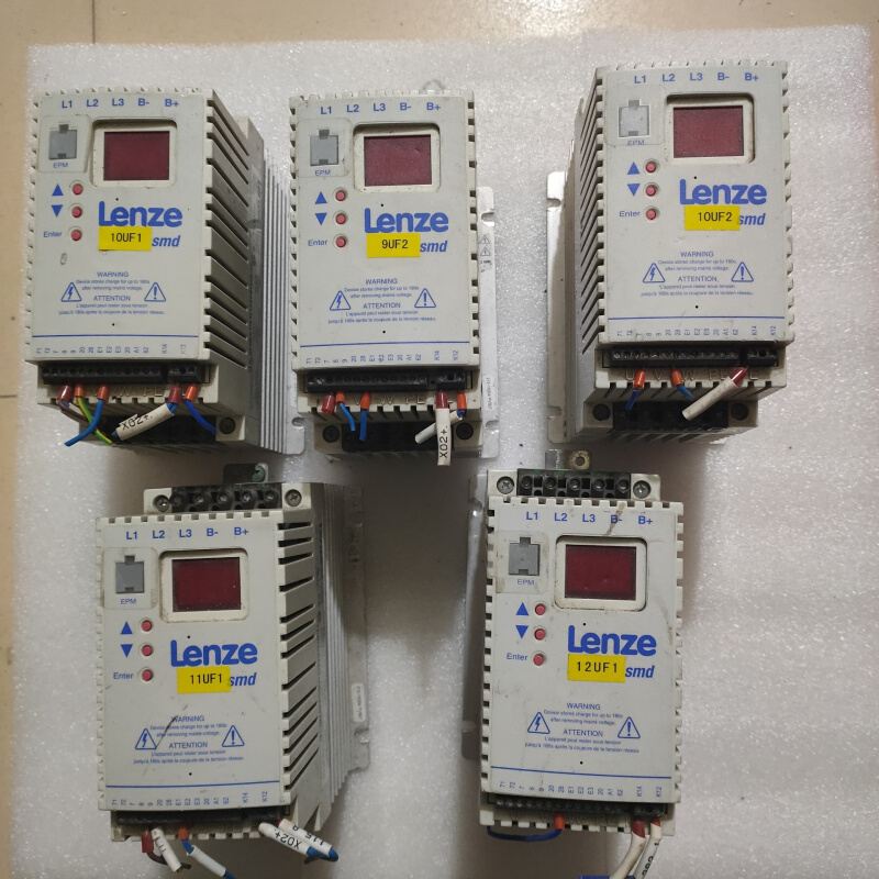 拍前询价：伦茨变频器1.1KWESMD112L4TXALenze全新原装拍前请询价