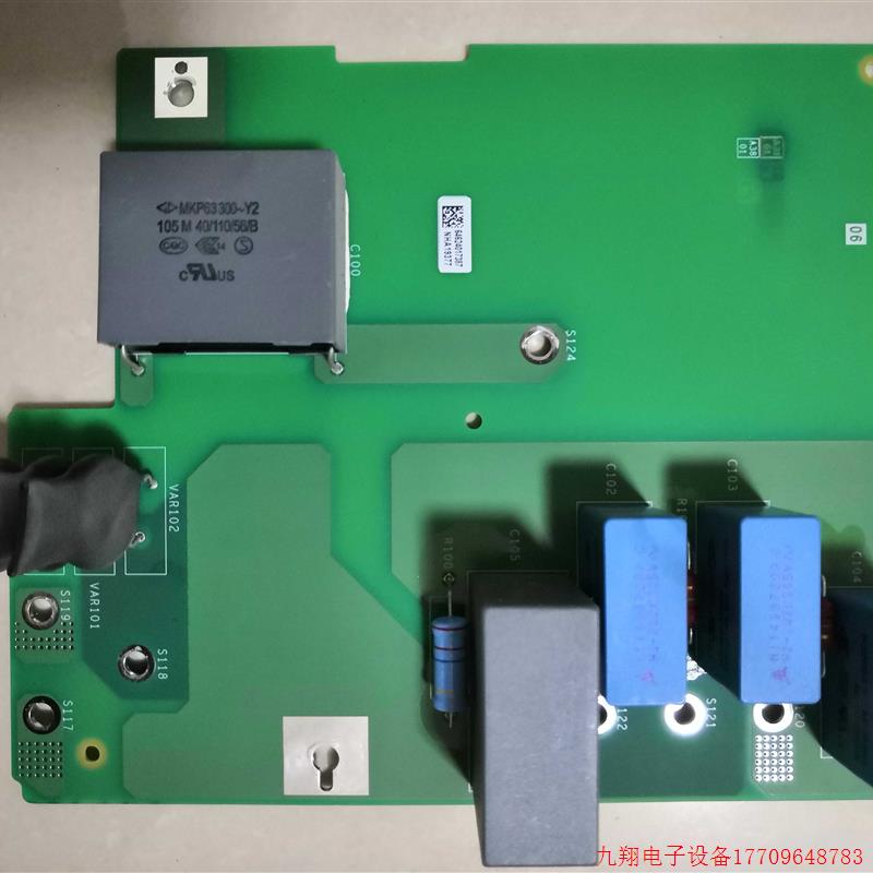 拍前询价:施耐德变频器ATV610 11KW 380V滤波板板 NHA19377 实物