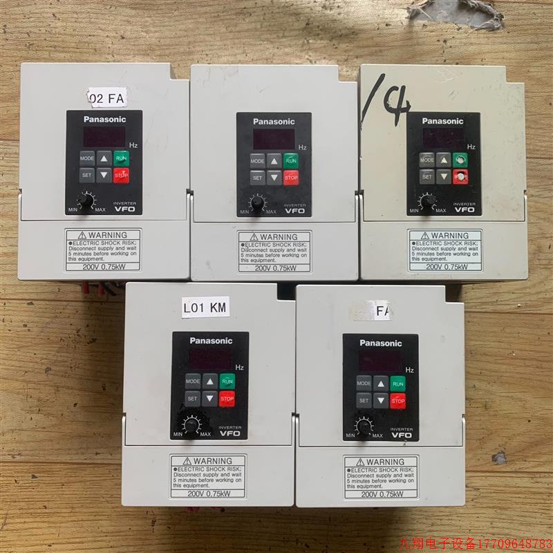拍前询价:(议价)0.75kw 单相220V变频器BFV00072GK