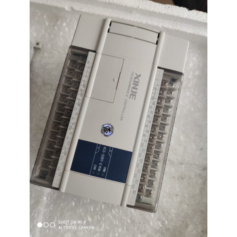 拍前询价：信捷PLC XC3-32RT-E 二手9成新。