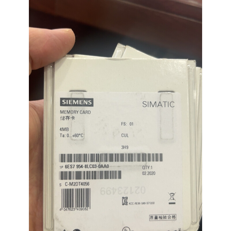 拍前询价：[议价]954 8lc03存储卡S7-1500系列