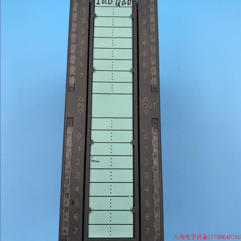 拍前询价:6ES7323-1BH01-0AA0成色新  实物图