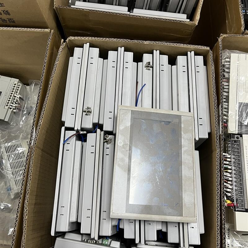 拍前询价：(议价产品)二手拆机昆仑通泰7寸触摸屏tpc7072gi现货50