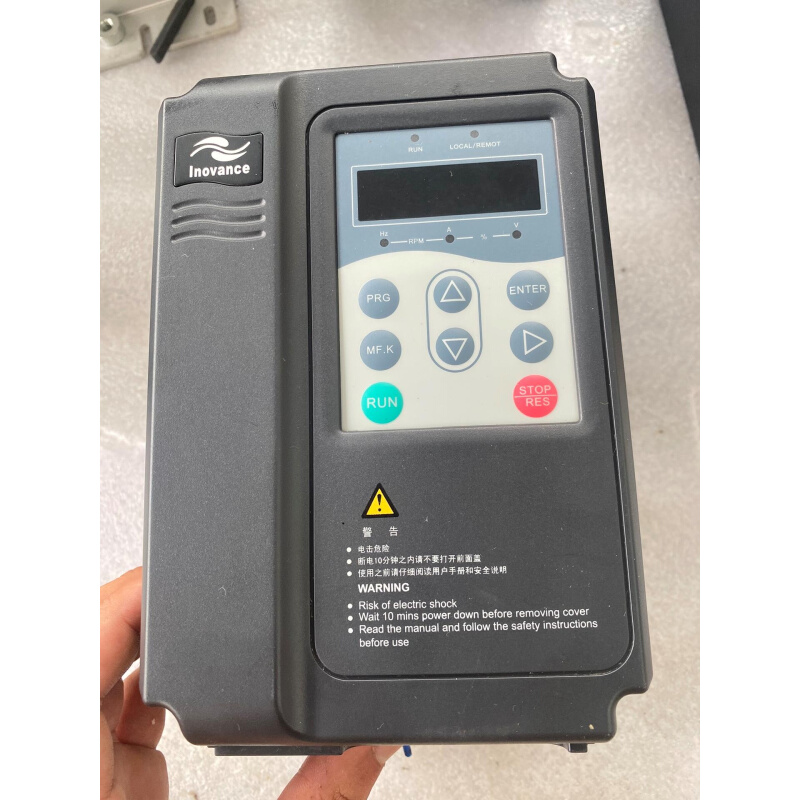 拍前询价：汇川变频器MD280NS2.2GB-652.10  。220询价为准