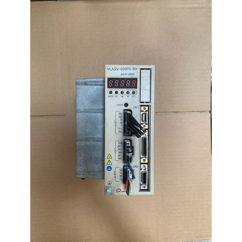 拍前询价：[议价]VLASV-035P3-RX  东荣伺服驱动器