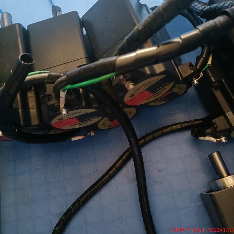拍前询价:(议价)正品VEXTA5相步进电机 PK566AE-P10(2个)
