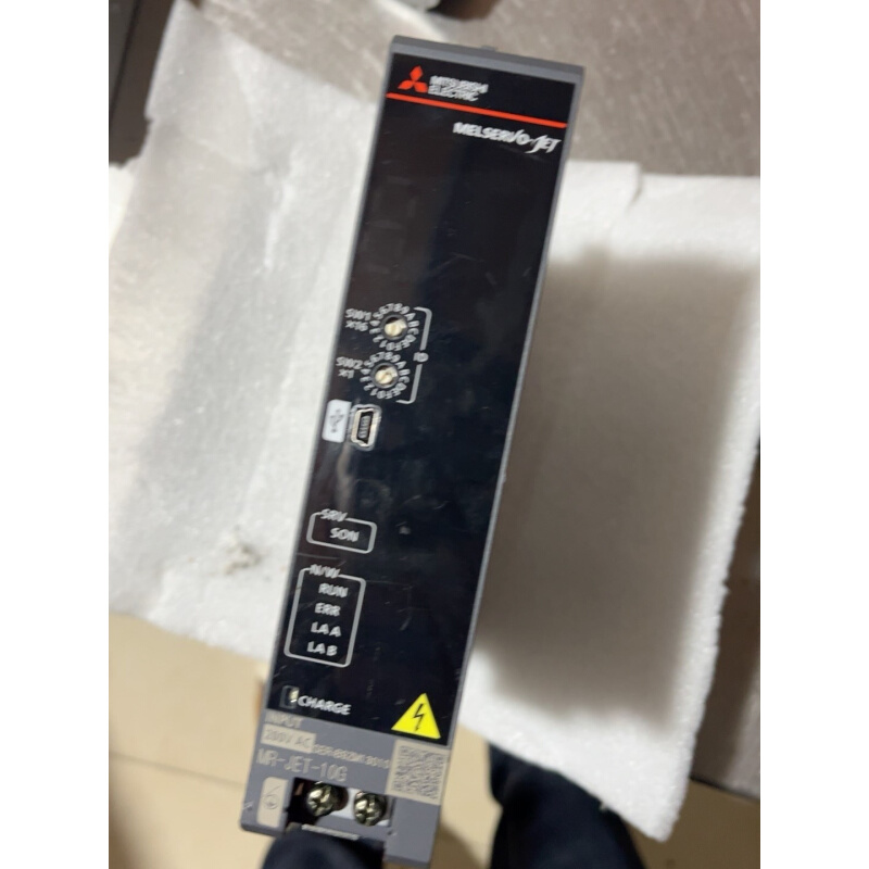 拍前询价：（议价）三菱驱动器 MR-JET-10G实拍图