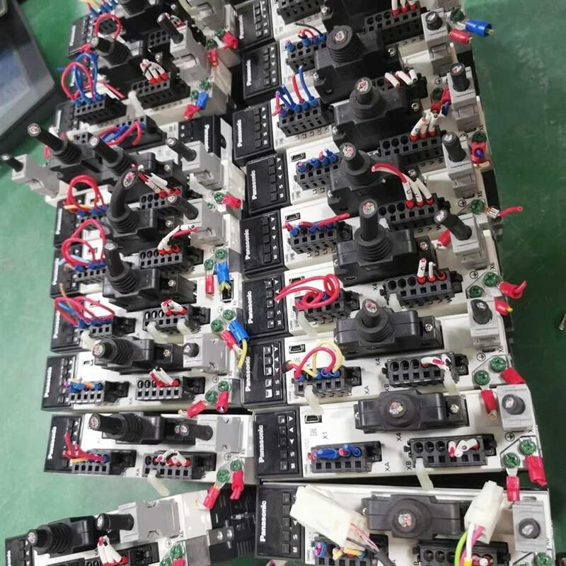 拍前询价：(议价产品)A6 100W伺服套装 MADLN05SE MSMF012L