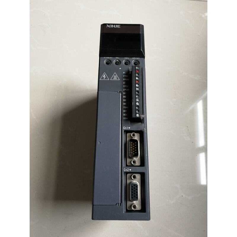 拍前询价：二手实物拍摄 信捷伺服驱动器DS2-20P4-AS 400W拆机实