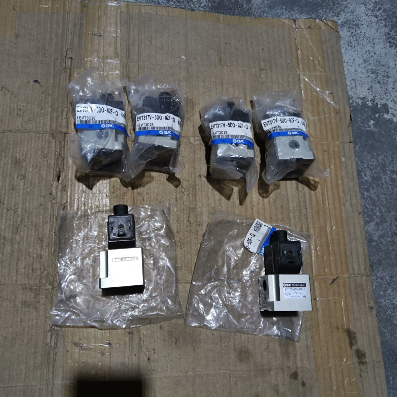 拍前询价：（议价）SMC 电磁阀  EVT317V-5DO-02F-Q  成色