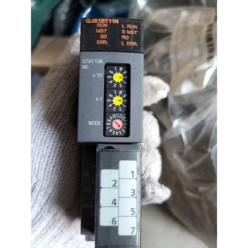 拍前询价：PLC三菱 QJ61BT11N 正品 成色好 功能包好全新原装拍前